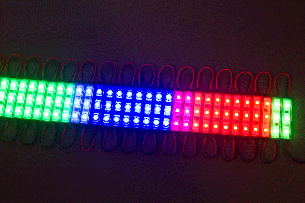 Storefront LED track with Chase Effect LED Light