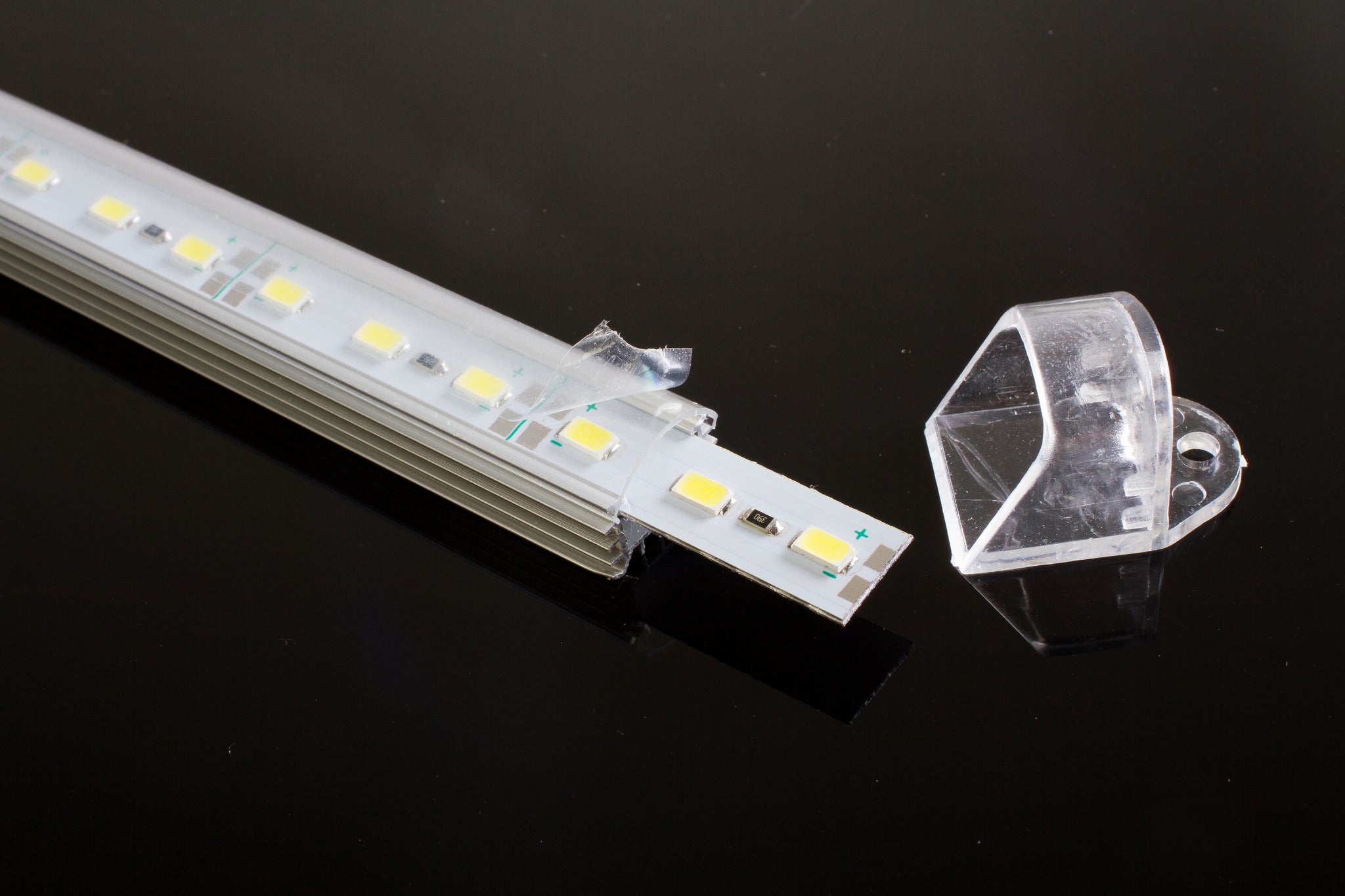 60 Inches Warm white color U5630 Showcase LED light | LEDUpdates